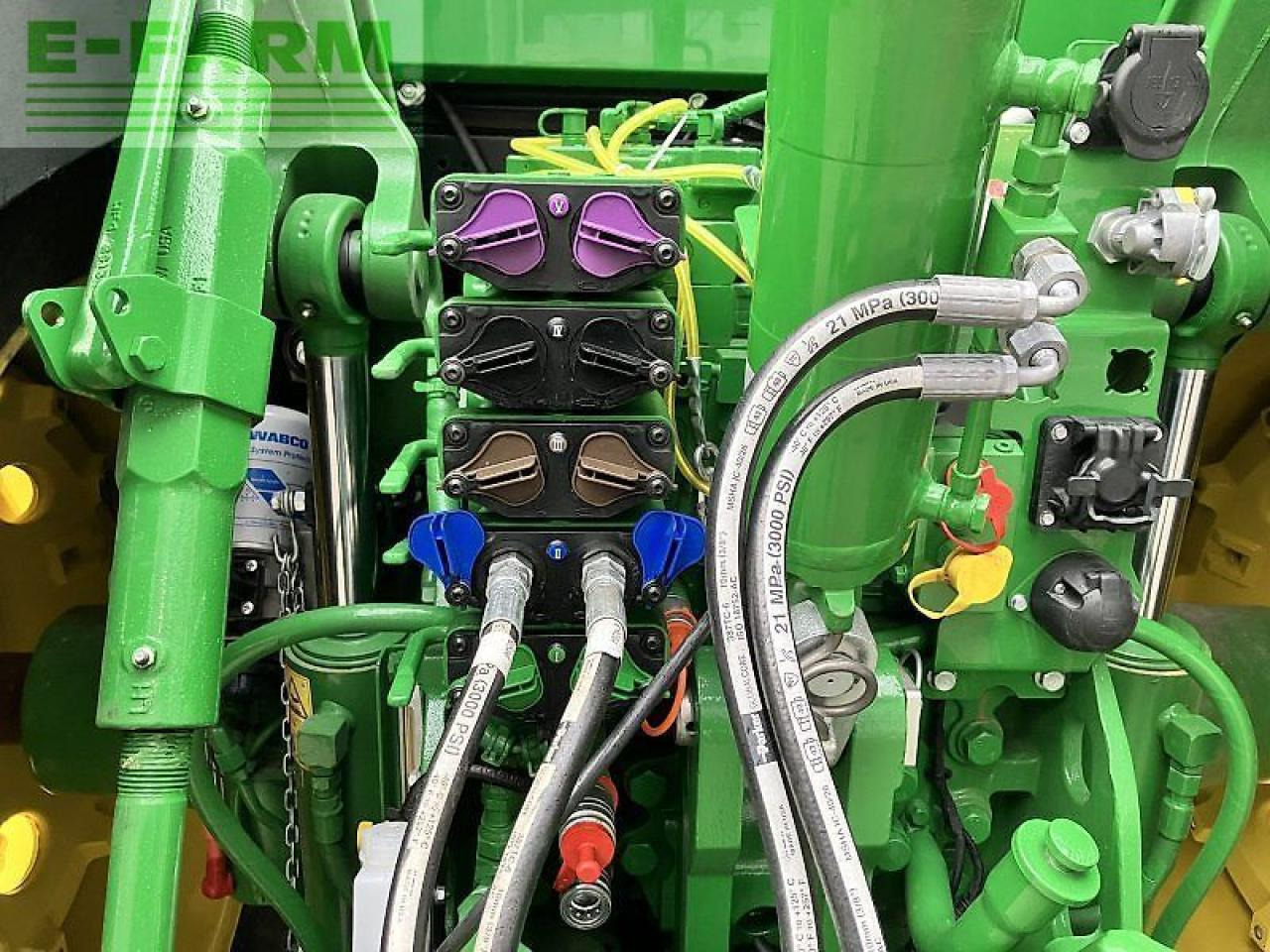 John Deere 7 r 290 - Traktor: slika John Deere 7 r 290 - Traktor John Deere 7 r 290 - Traktor: slika John Deere 7 r 290 - Traktor