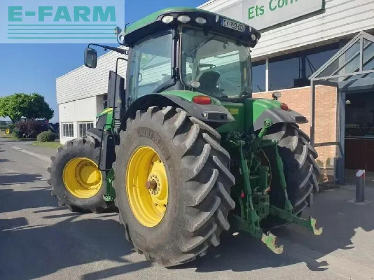 John Deere 7215r - Traktor: slika John Deere 7215r - Traktor John Deere 7215r - Traktor: slika John Deere 7215r - Traktor