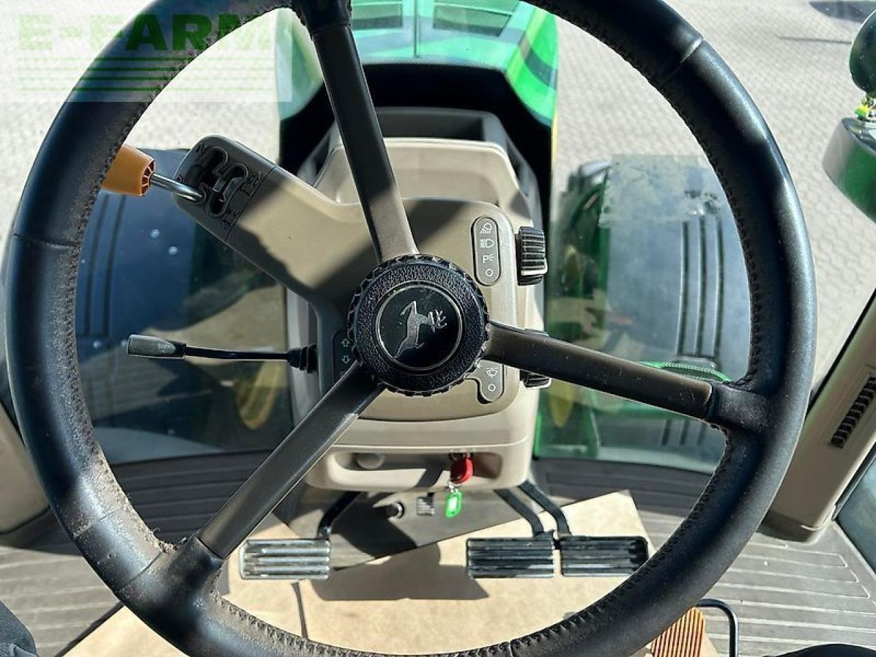 John Deere 7230r - Traktor: slika John Deere 7230r - Traktor John Deere 7230r - Traktor: slika John Deere 7230r - Traktor