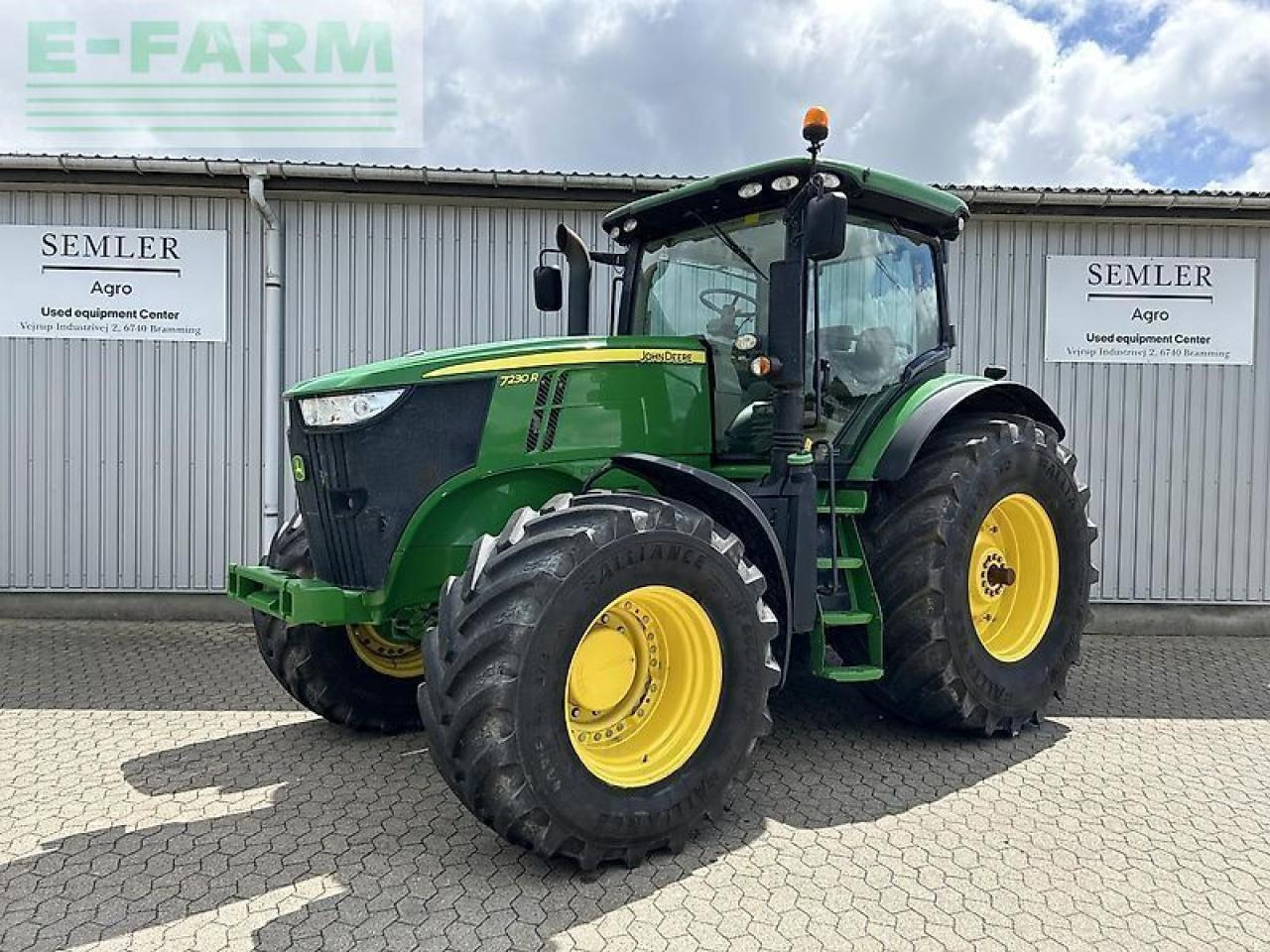 John Deere 7230r - Traktor: slika John Deere 7230r - Traktor John Deere 7230r - Traktor: slika John Deere 7230r - Traktor