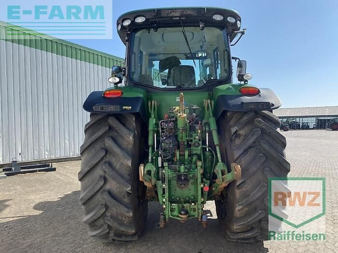 John Deere 7230r - Traktor: slika John Deere 7230r - Traktor John Deere 7230r - Traktor: slika John Deere 7230r - Traktor