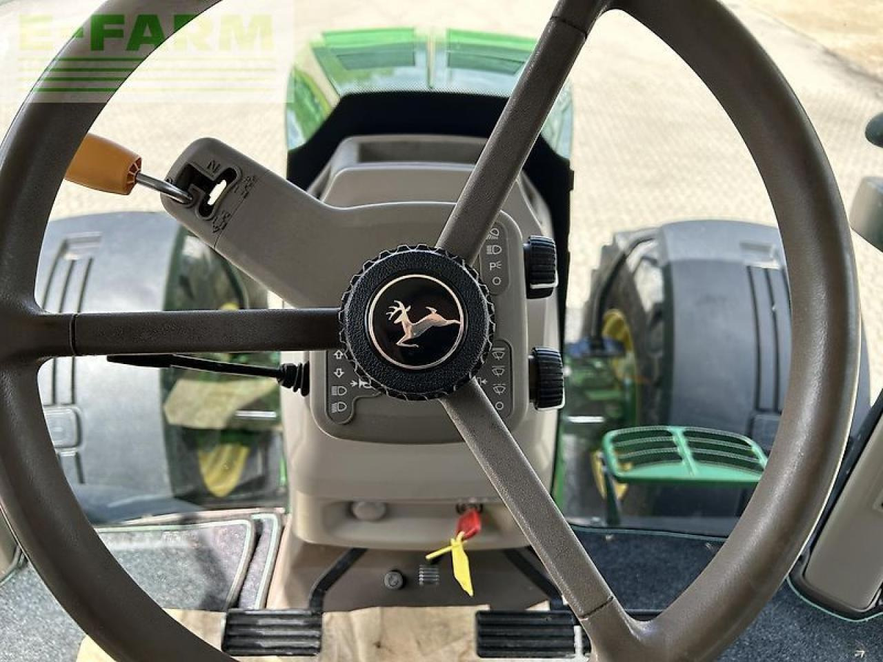 John Deere 7230r - Traktor: slika John Deere 7230r - Traktor John Deere 7230r - Traktor: slika John Deere 7230r - Traktor