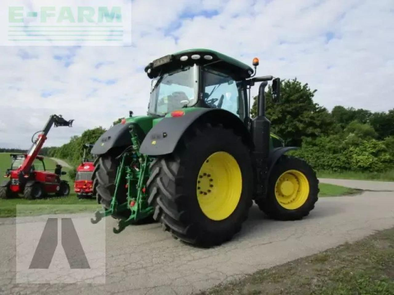 John Deere 7250r - Traktor: slika John Deere 7250r - Traktor John Deere 7250r - Traktor: slika John Deere 7250r - Traktor