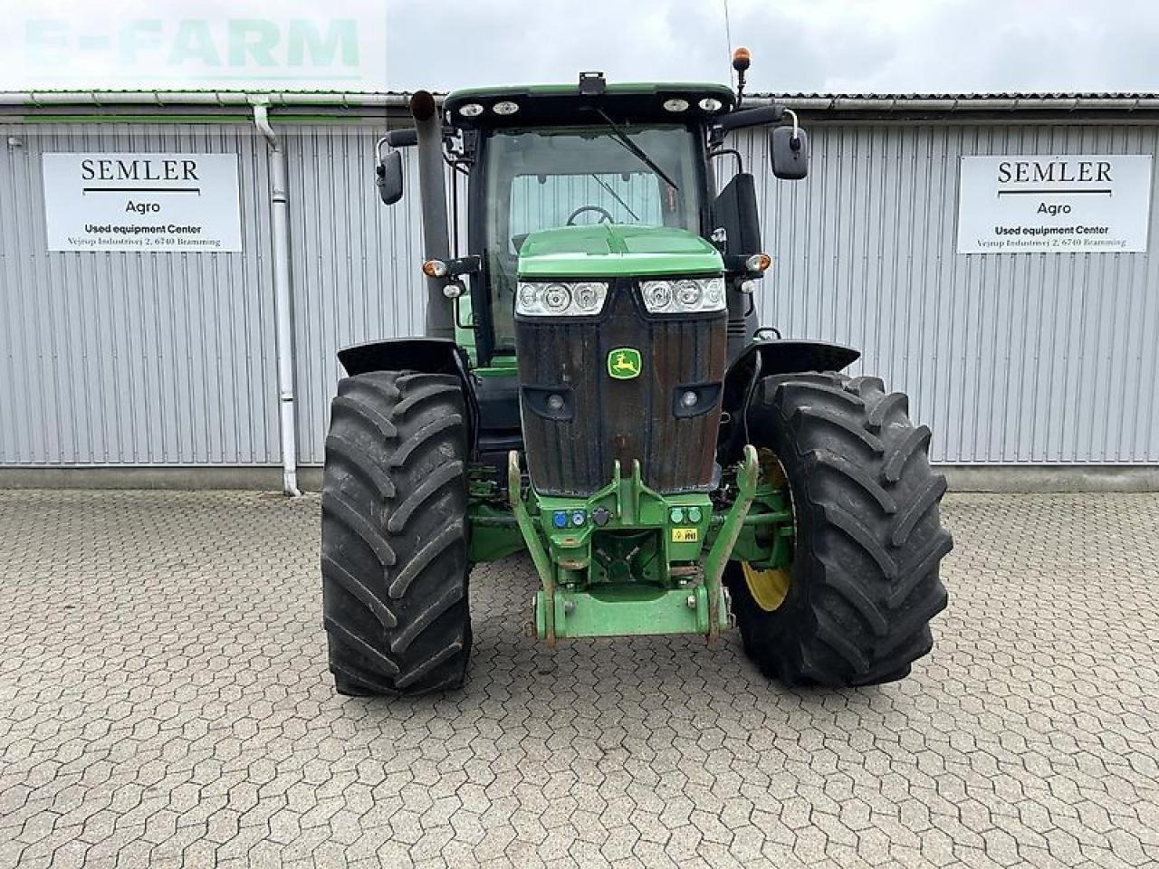 John Deere 7280r - Traktor: slika John Deere 7280r - Traktor John Deere 7280r - Traktor: slika John Deere 7280r - Traktor
