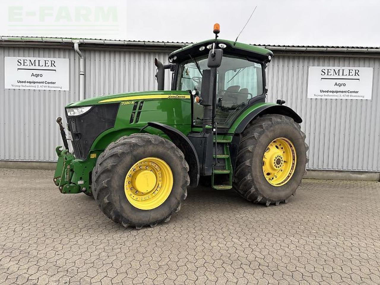 John Deere 7280r - Traktor: slika John Deere 7280r - Traktor John Deere 7280r - Traktor: slika John Deere 7280r - Traktor