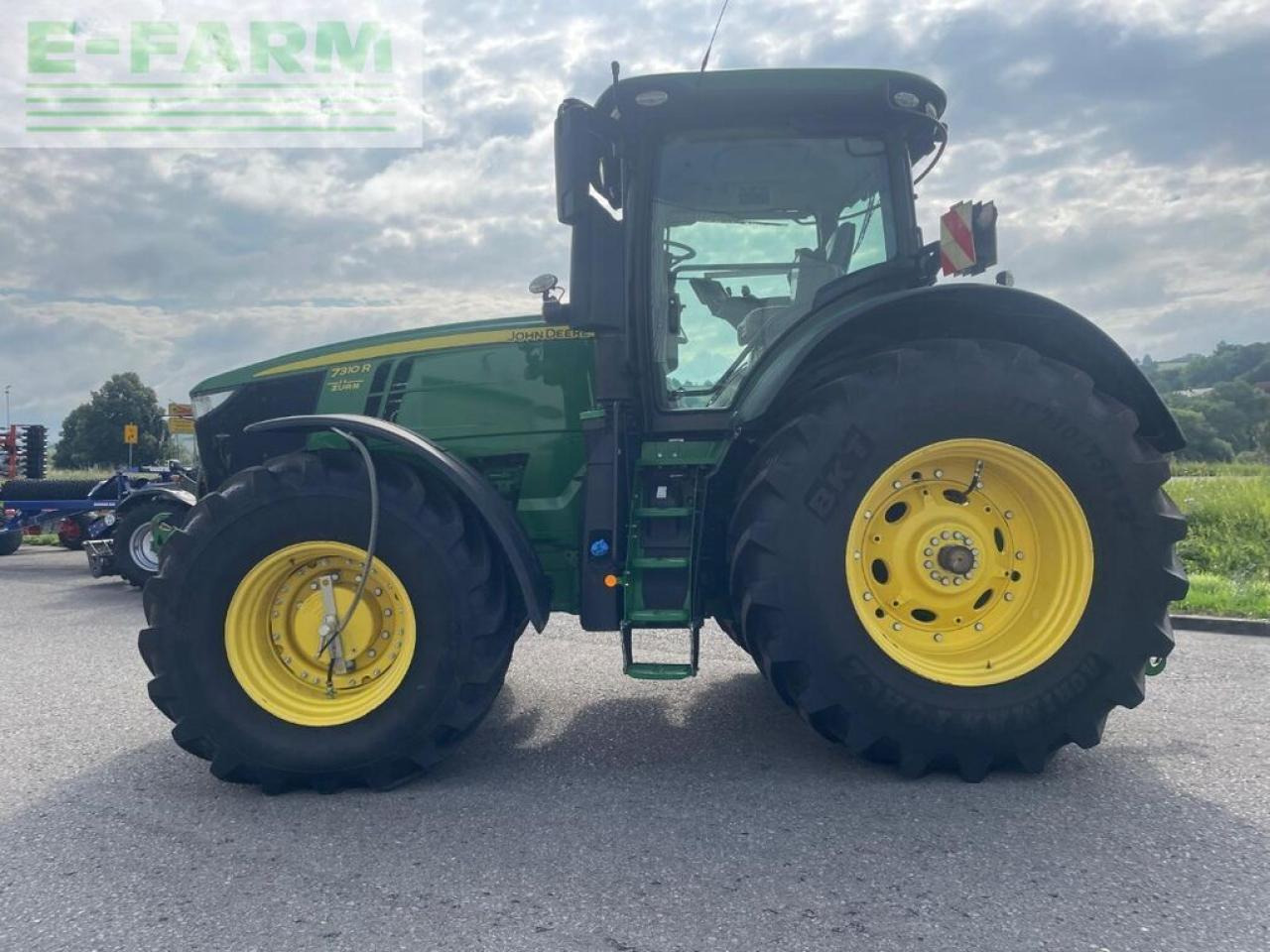 John Deere 7310r - Traktor: slika John Deere 7310r - Traktor John Deere 7310r - Traktor: slika John Deere 7310r - Traktor