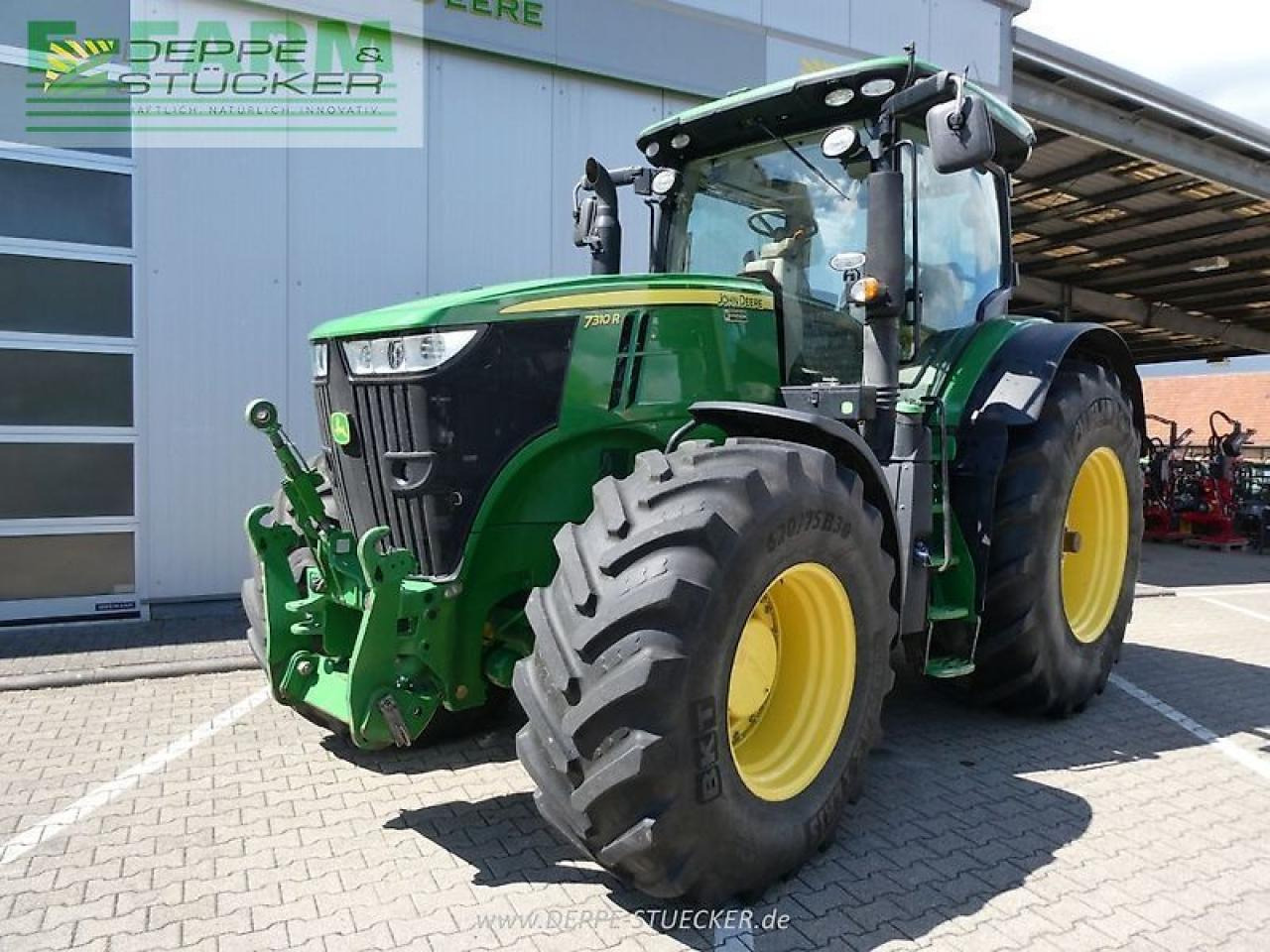 John Deere 7310r (my16) - Traktor: slika John Deere 7310r (my16) - Traktor John Deere 7310r (my16) - Traktor: slika John Deere 7310r (my16) - Traktor