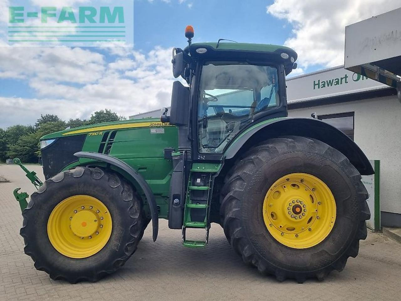 John Deere 7310r my17 ap 40 - Traktor: slika John Deere 7310r my17 ap 40 - Traktor John Deere 7310r my17 ap 40 - Traktor: slika John Deere 7310r my17 ap 40 - Traktor
