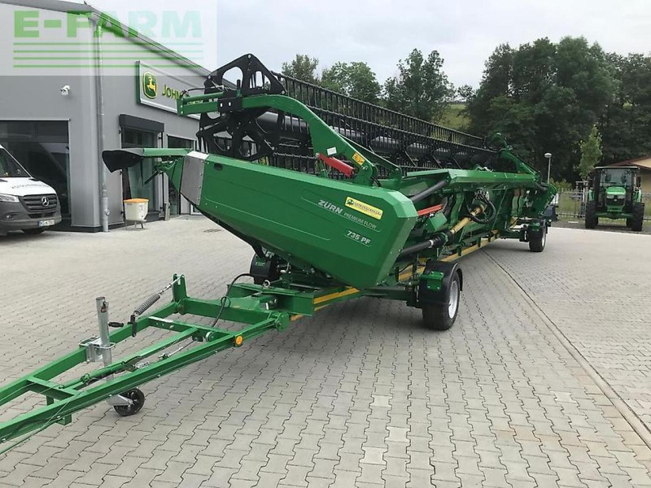 John Deere 735pf - Priključak za silažni kombajn: slika John Deere 735pf - Priključak za silažni kombajn John Deere 735pf - Priključak za silažni kombajn: slika John Deere 735pf - Priključak za silažni kombajn