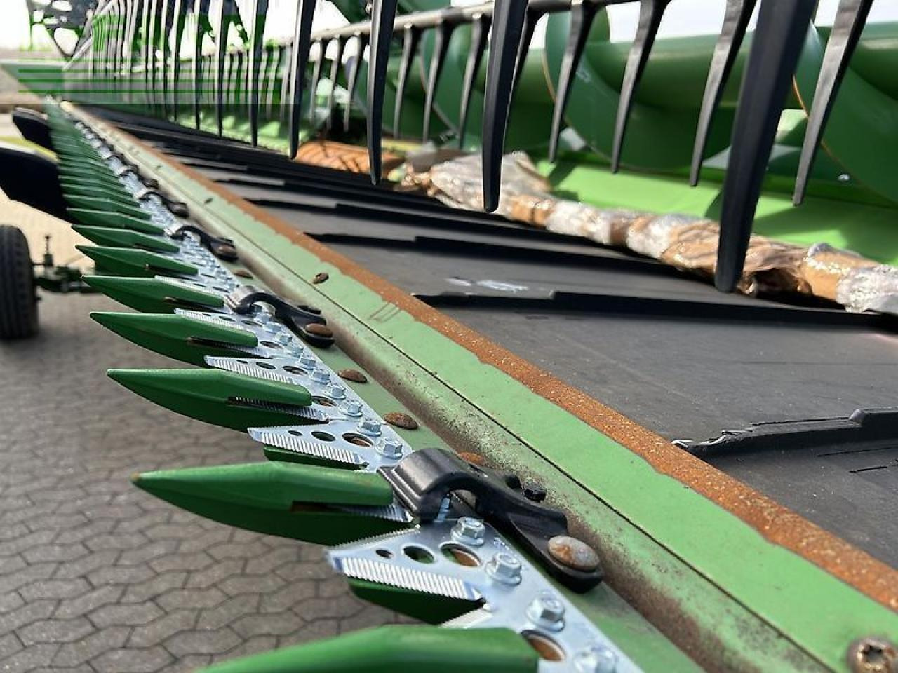 John Deere 740d - Priključak za silažni kombajn: slika John Deere 740d - Priključak za silažni kombajn John Deere 740d - Priključak za silažni kombajn: slika John Deere 740d - Priključak za silažni kombajn
