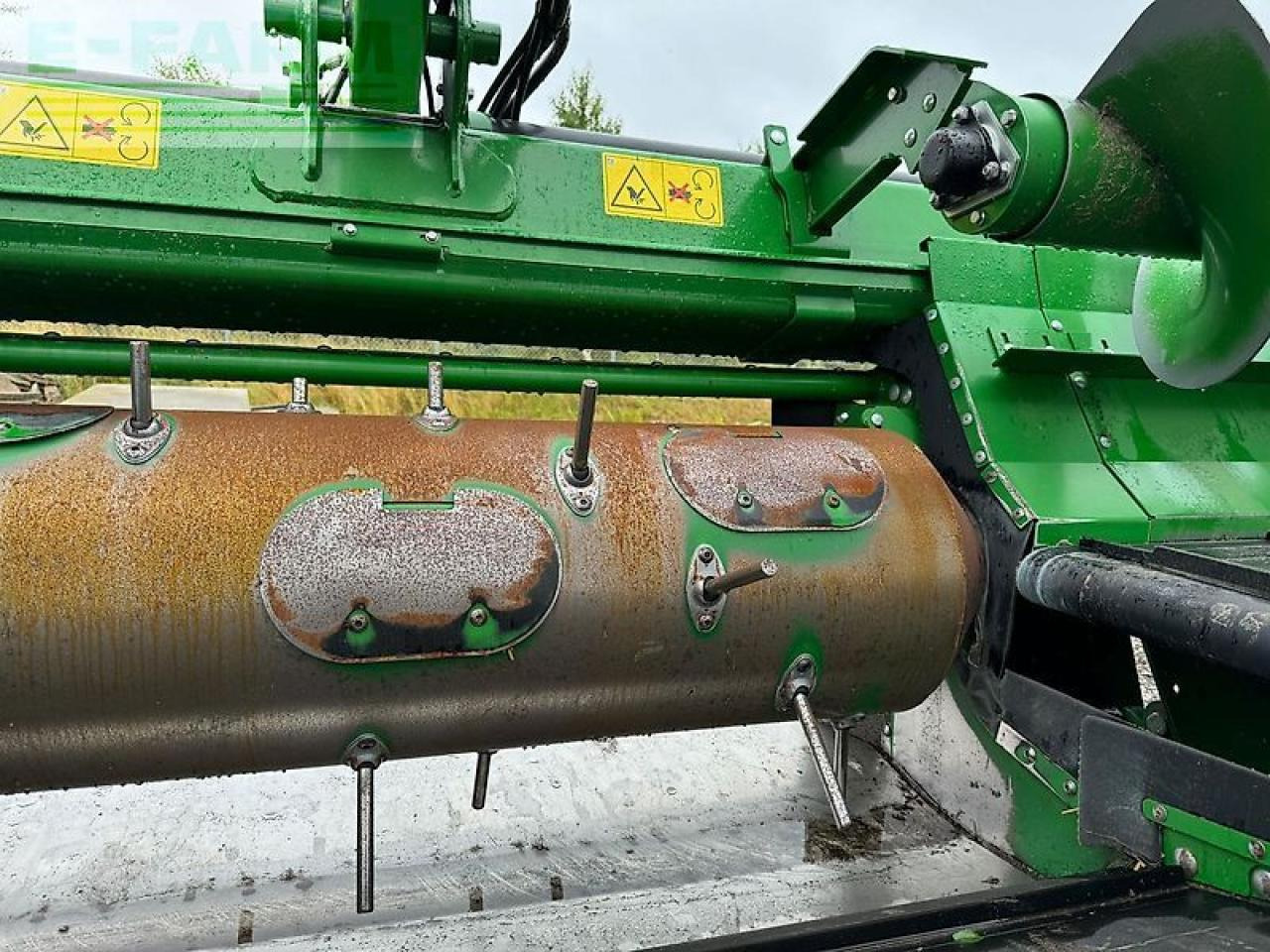 John Deere 740d - Priključak za silažni kombajn: slika John Deere 740d - Priključak za silažni kombajn John Deere 740d - Priključak za silažni kombajn: slika John Deere 740d - Priključak za silažni kombajn