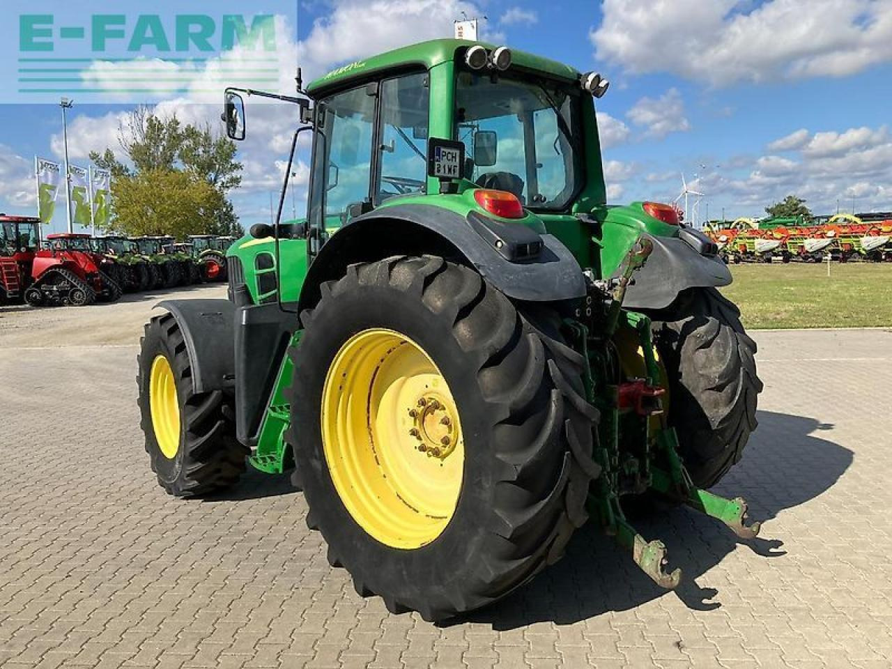 John Deere 7430 - Traktor: slika John Deere 7430 - Traktor John Deere 7430 - Traktor: slika John Deere 7430 - Traktor