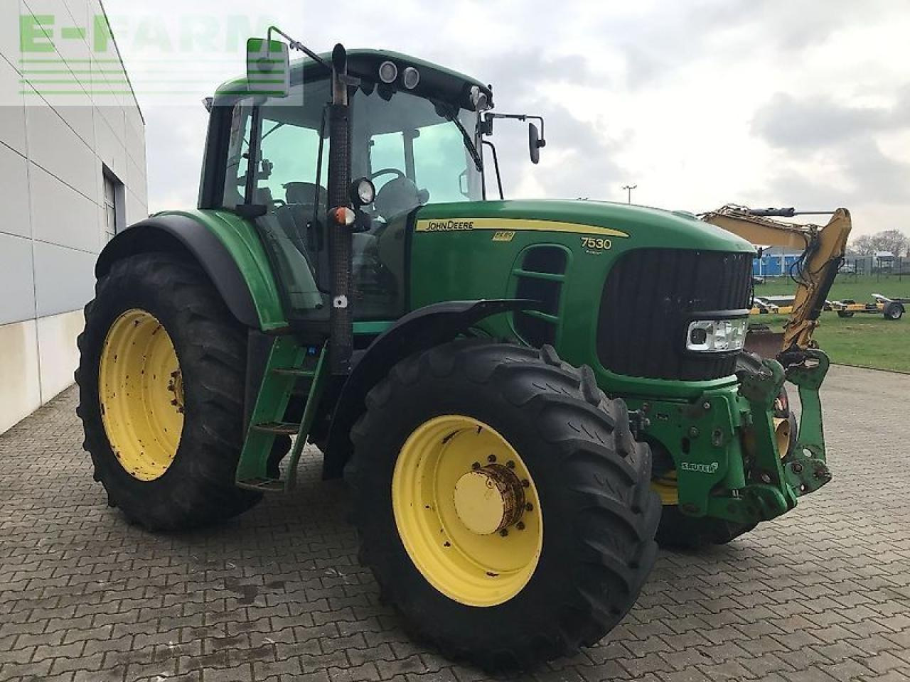 John Deere 7530 - Traktor: slika John Deere 7530 - Traktor John Deere 7530 - Traktor: slika John Deere 7530 - Traktor