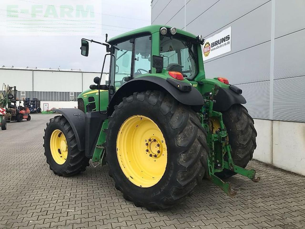 John Deere 7530 - Traktor: slika John Deere 7530 - Traktor John Deere 7530 - Traktor: slika John Deere 7530 - Traktor