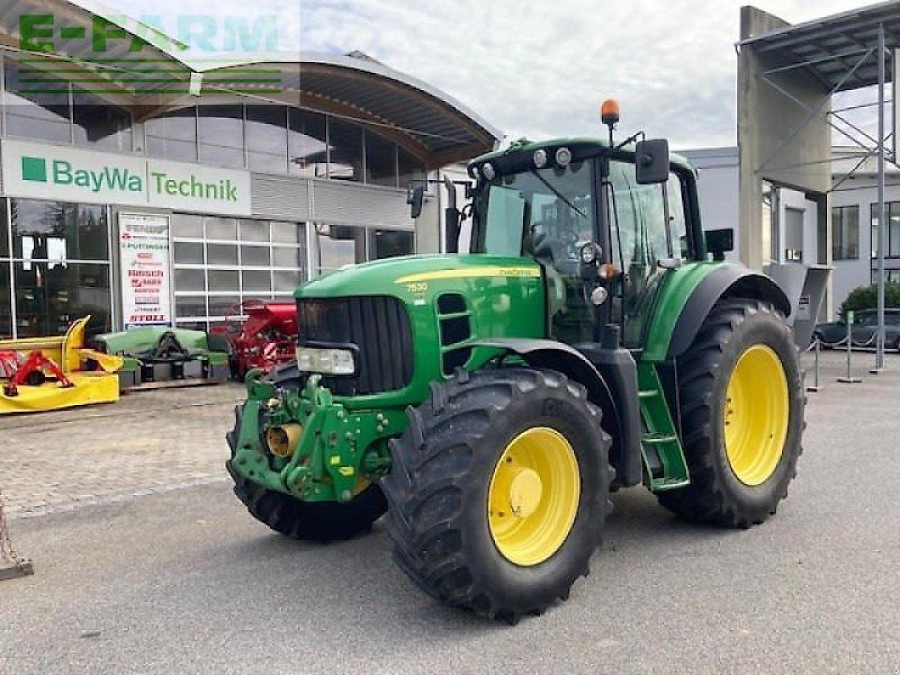 John Deere 7530 premium - Traktor: slika John Deere 7530 premium - Traktor John Deere 7530 premium - Traktor: slika John Deere 7530 premium - Traktor