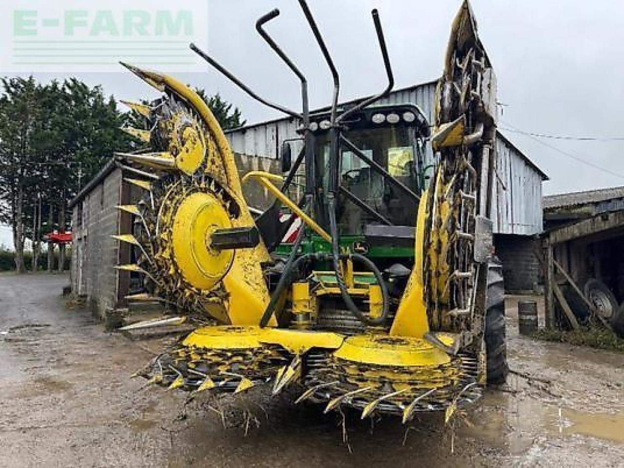 John Deere 7750 i - Silažni kombajn: slika John Deere 7750 i - Silažni kombajn John Deere 7750 i - Silažni kombajn: slika John Deere 7750 i - Silažni kombajn