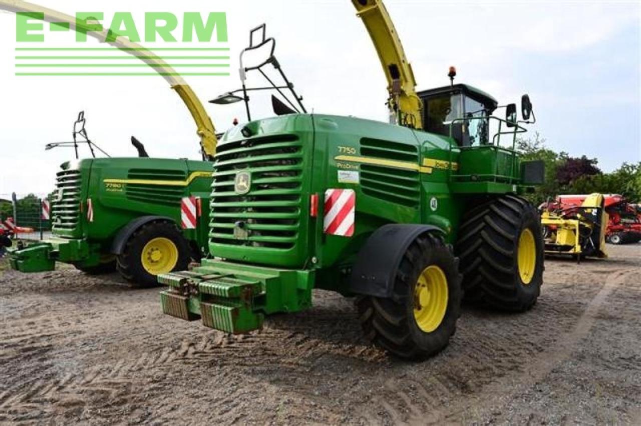 John Deere 7750i prodrive - Silažni kombajn: slika John Deere 7750i prodrive - Silažni kombajn John Deere 7750i prodrive - Silažni kombajn: slika John Deere 7750i prodrive - Silažni kombajn