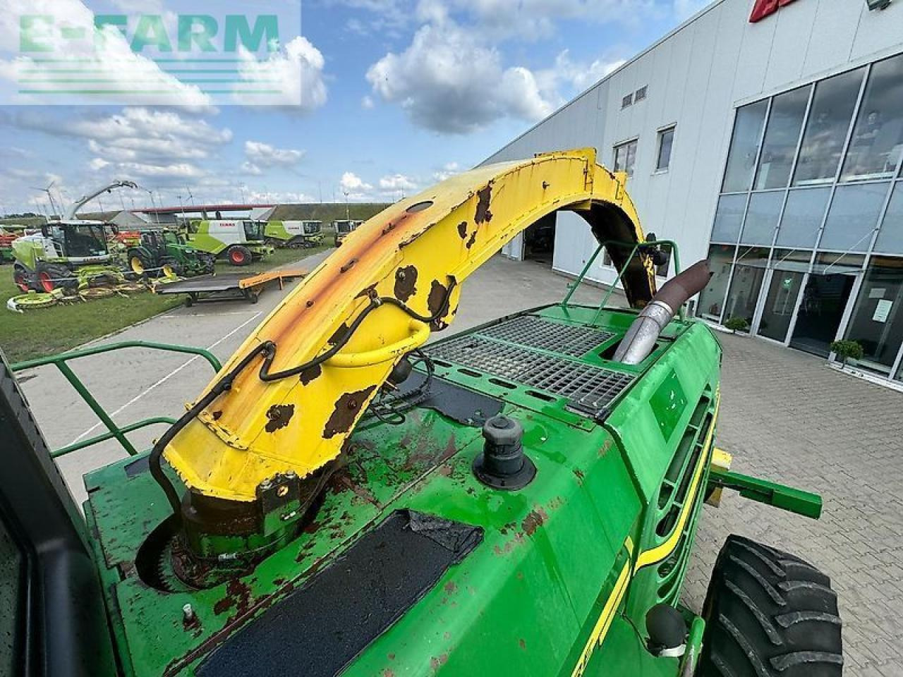 Silažni kombajn John Deere 7850: slika Silažni kombajn John Deere 7850