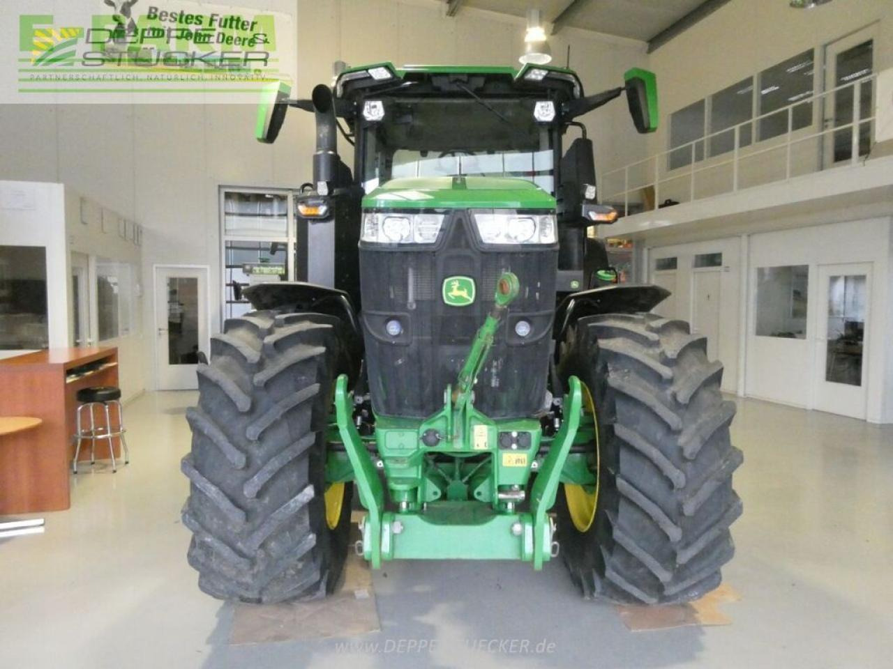 John Deere 7r 290 - Traktor: slika John Deere 7r 290 - Traktor John Deere 7r 290 - Traktor: slika John Deere 7r 290 - Traktor
