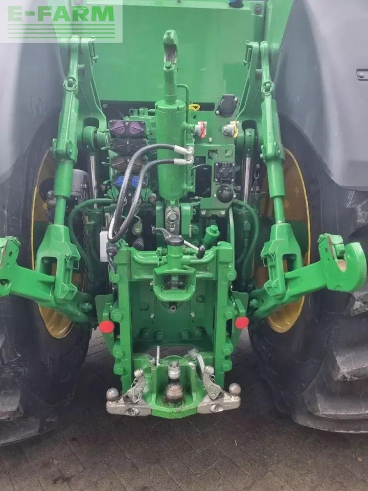 John Deere 7r 330 my23 ap 50 - Traktor: slika John Deere 7r 330 my23 ap 50 - Traktor John Deere 7r 330 my23 ap 50 - Traktor: slika John Deere 7r 330 my23 ap 50 - Traktor