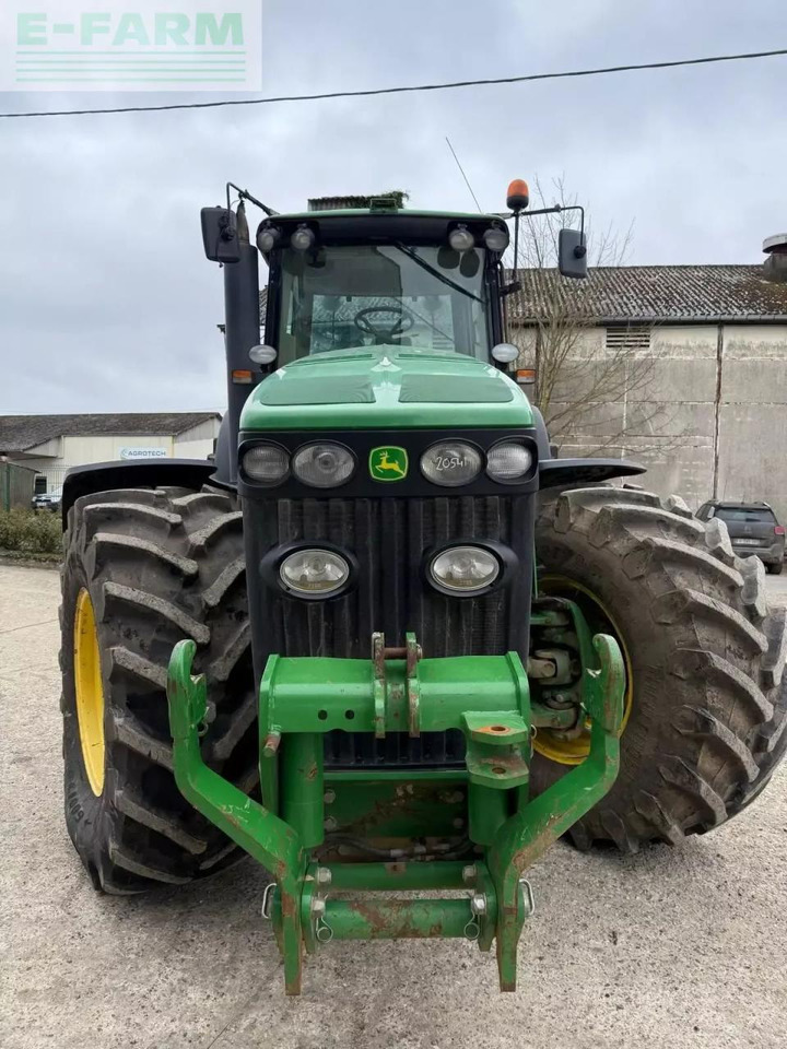 John Deere 8230 - Traktor: slika John Deere 8230 - Traktor John Deere 8230 - Traktor: slika John Deere 8230 - Traktor