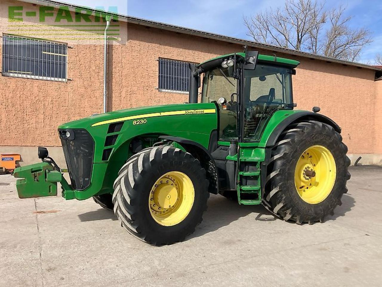 John Deere 8230 ils, powr shift - Traktor: slika John Deere 8230 ils, powr shift - Traktor John Deere 8230 ils, powr shift - Traktor: slika John Deere 8230 ils, powr shift - Traktor