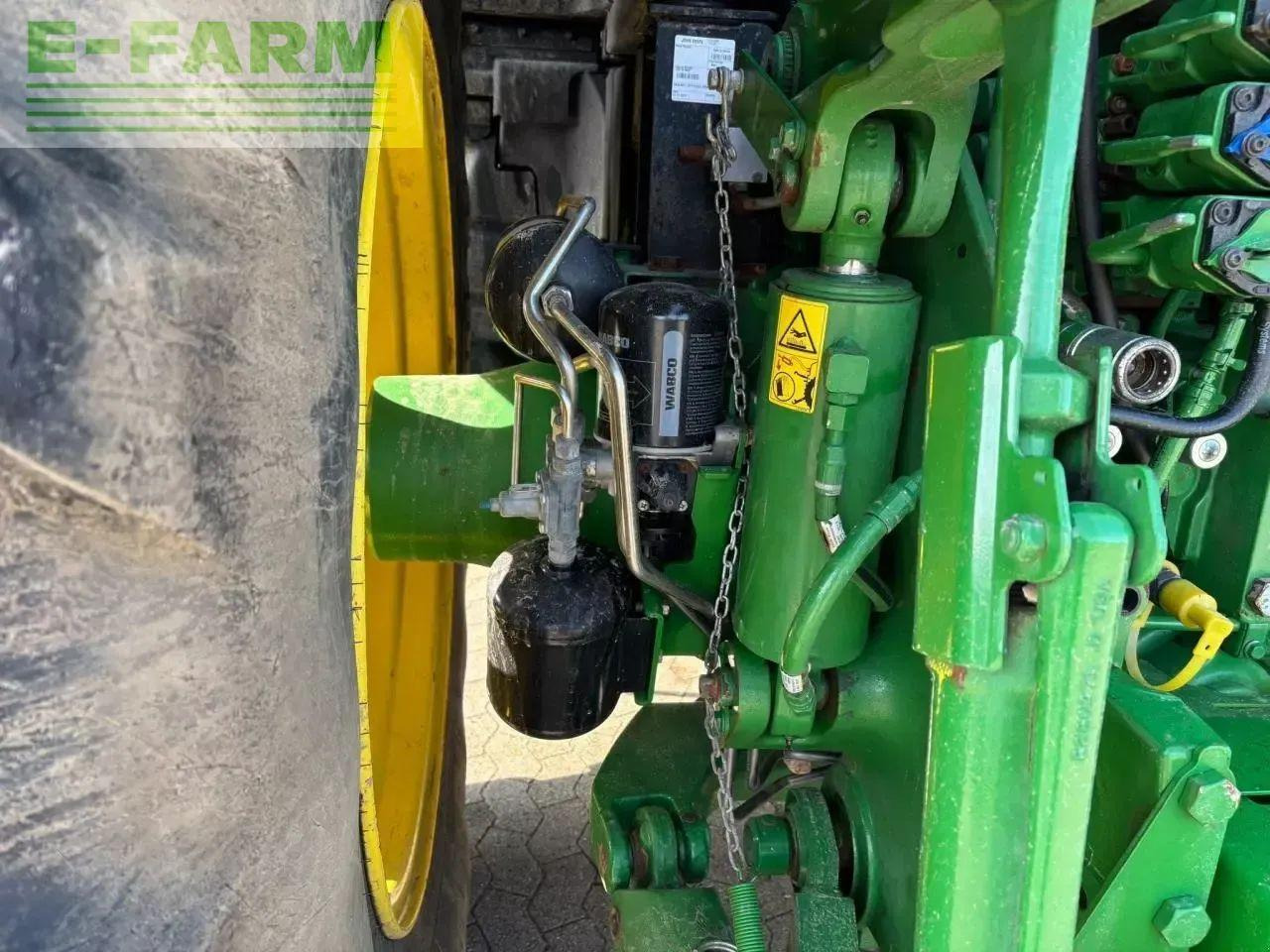 John Deere 8320r - Traktor: slika John Deere 8320r - Traktor John Deere 8320r - Traktor: slika John Deere 8320r - Traktor