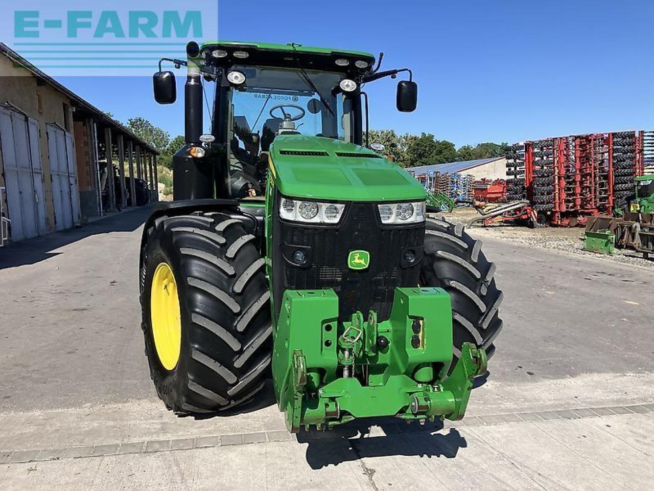 Traktor John Deere 8320r *powr shift 16/5*: slika Traktor John Deere 8320r *powr shift 16/5* Traktor John Deere 8320r *powr shift 16/5*: slika Traktor John Deere 8320r *powr shift 16/5*