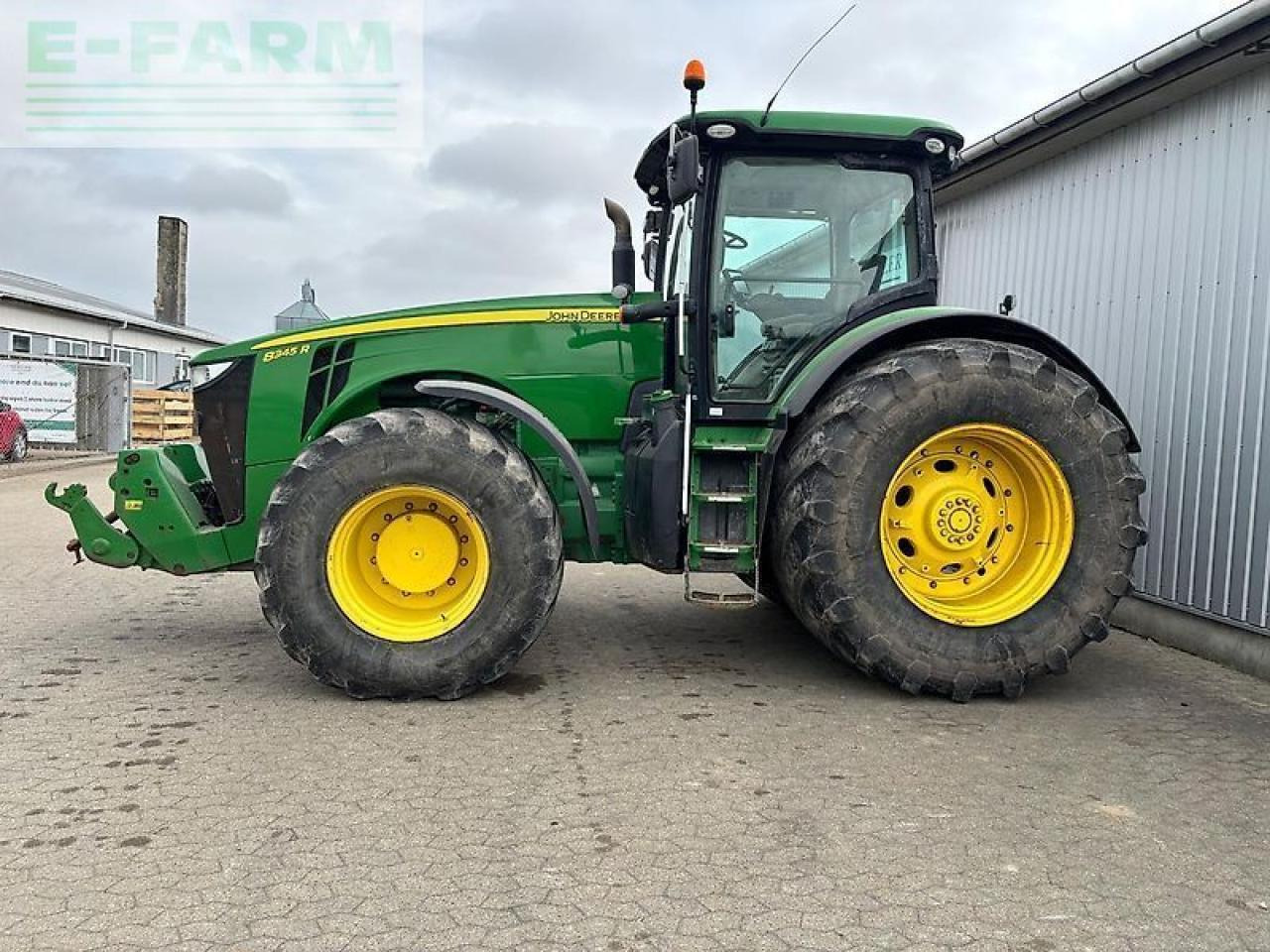 Traktor John Deere 8345r: slika Traktor John Deere 8345r