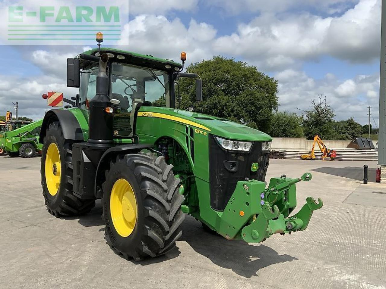 John Deere 8370r ultimate edition tractor (st23424) - Traktor: slika John Deere 8370r ultimate edition tractor (st23424) - Traktor John Deere 8370r ultimate edition tractor (st23424) - Traktor: slika John Deere 8370r ultimate edition tractor (st23424) - Traktor