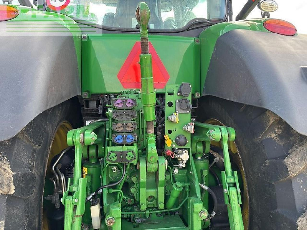 John Deere 8400r - Traktor: slika John Deere 8400r - Traktor John Deere 8400r - Traktor: slika John Deere 8400r - Traktor