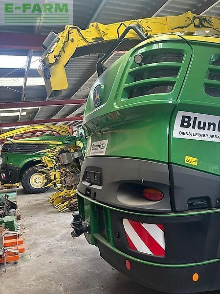 John Deere 8600 - Silažni kombajn: slika John Deere 8600 - Silažni kombajn John Deere 8600 - Silažni kombajn: slika John Deere 8600 - Silažni kombajn