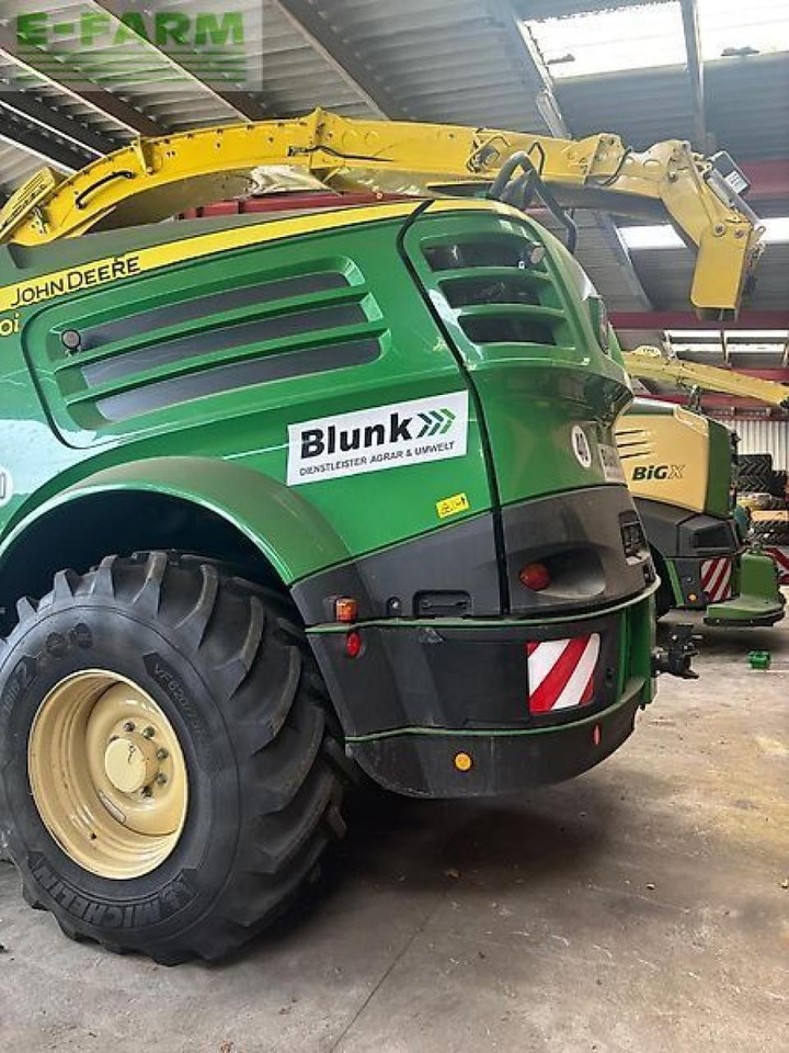 John Deere 8600 - Silažni kombajn: slika John Deere 8600 - Silažni kombajn John Deere 8600 - Silažni kombajn: slika John Deere 8600 - Silažni kombajn