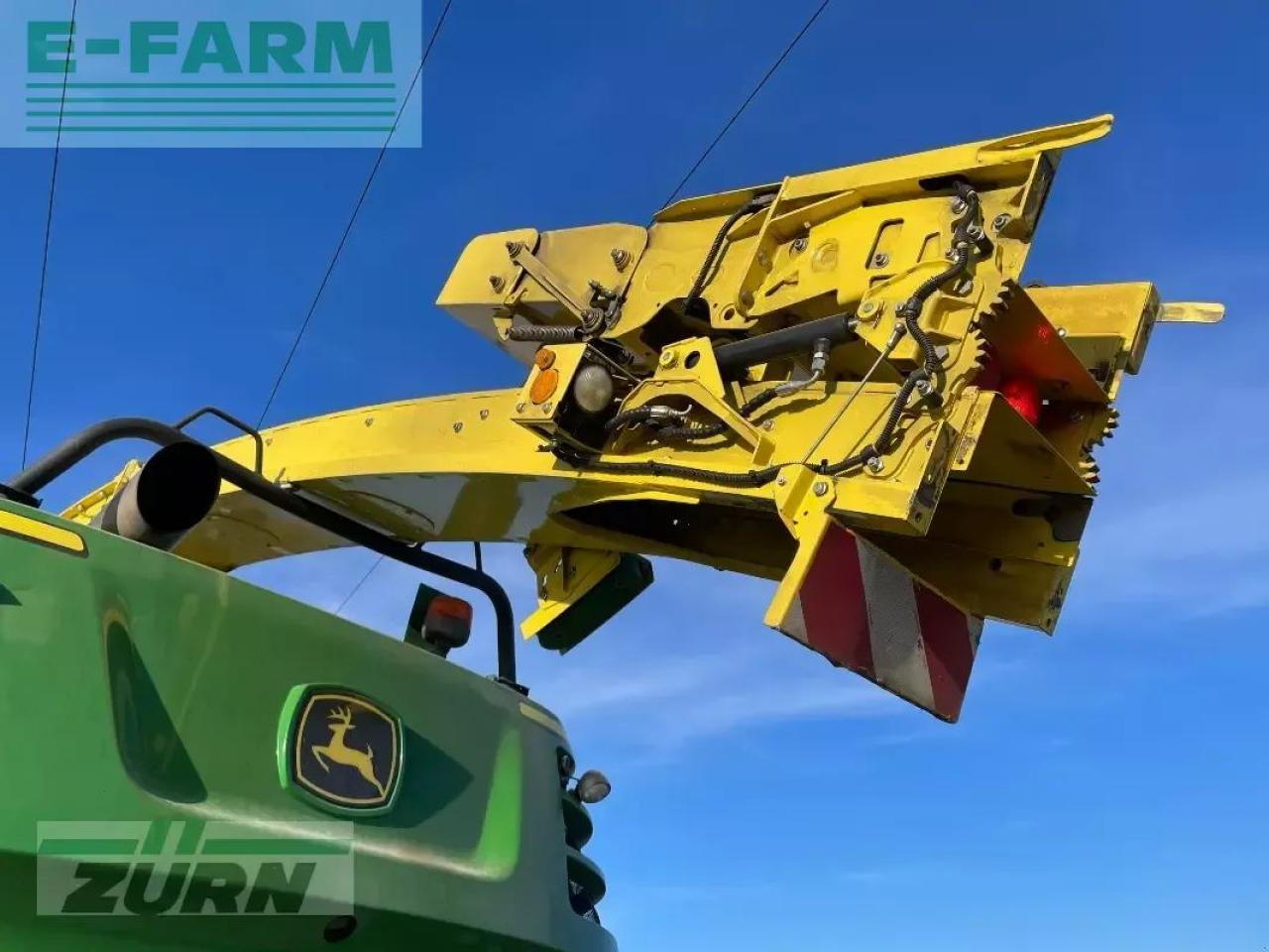 Silažni kombajn John Deere 8700i: slika Silažni kombajn John Deere 8700i