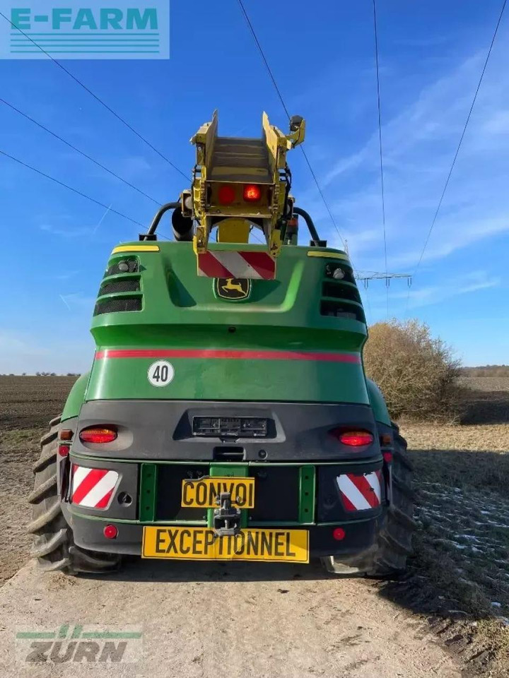 Silažni kombajn John Deere 8700i: slika Silažni kombajn John Deere 8700i