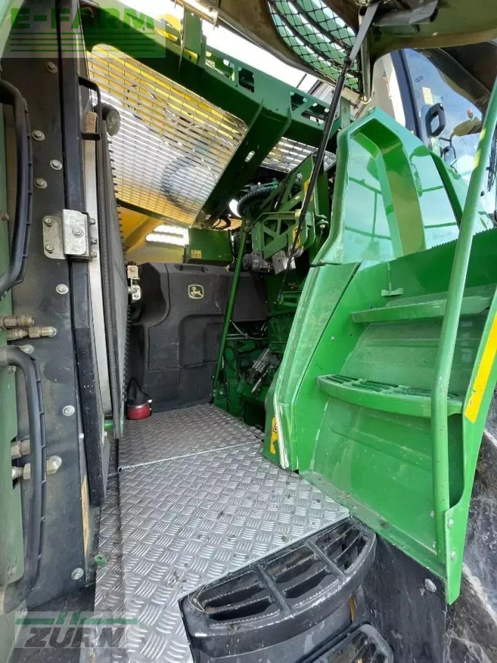 Silažni kombajn John Deere 8700i: slika Silažni kombajn John Deere 8700i