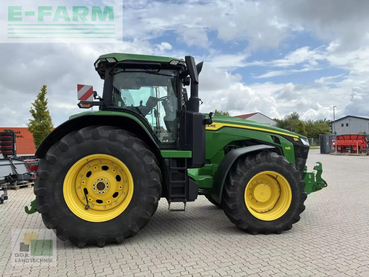 John Deere 8r 310 - Traktor: slika John Deere 8r 310 - Traktor John Deere 8r 310 - Traktor: slika John Deere 8r 310 - Traktor
