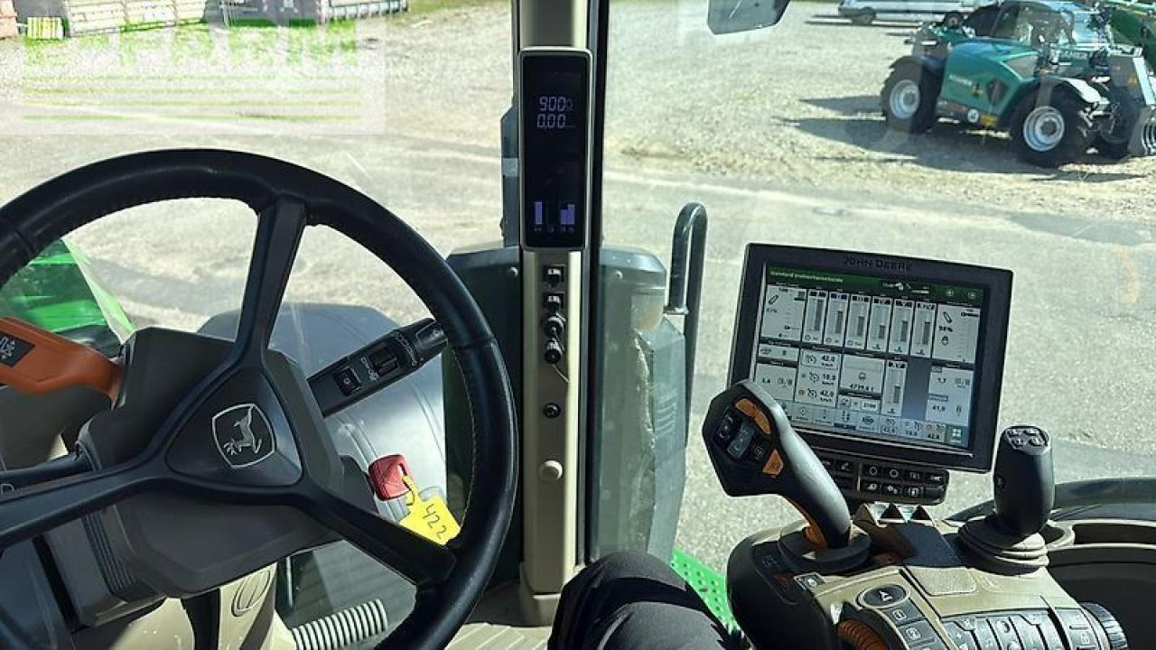 John Deere 8r 340 - Traktor: slika John Deere 8r 340 - Traktor John Deere 8r 340 - Traktor: slika John Deere 8r 340 - Traktor