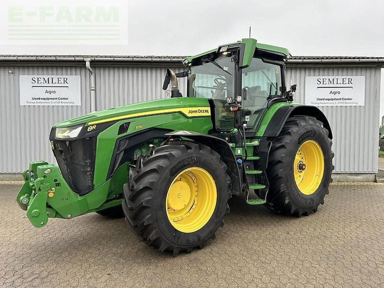 John Deere 8r 370 - Traktor: slika John Deere 8r 370 - Traktor John Deere 8r 370 - Traktor: slika John Deere 8r 370 - Traktor