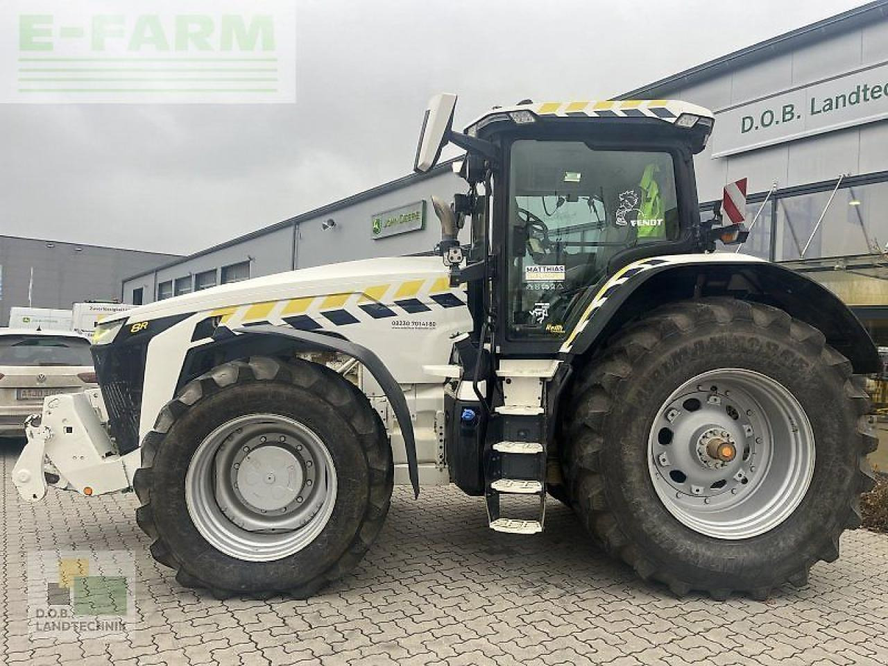John Deere 8r 370 - Traktor: slika John Deere 8r 370 - Traktor John Deere 8r 370 - Traktor: slika John Deere 8r 370 - Traktor