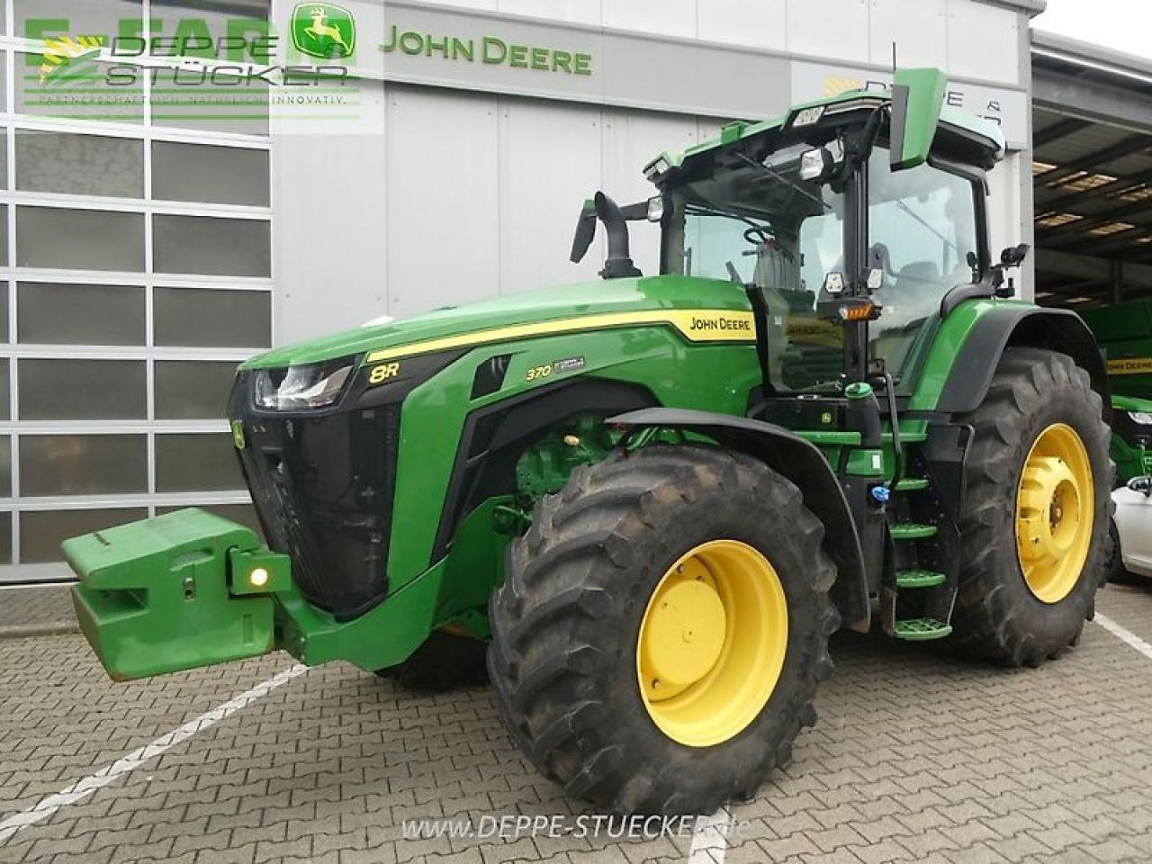 John Deere 8r370 autotrac - Traktor: slika John Deere 8r370 autotrac - Traktor John Deere 8r370 autotrac - Traktor: slika John Deere 8r370 autotrac - Traktor