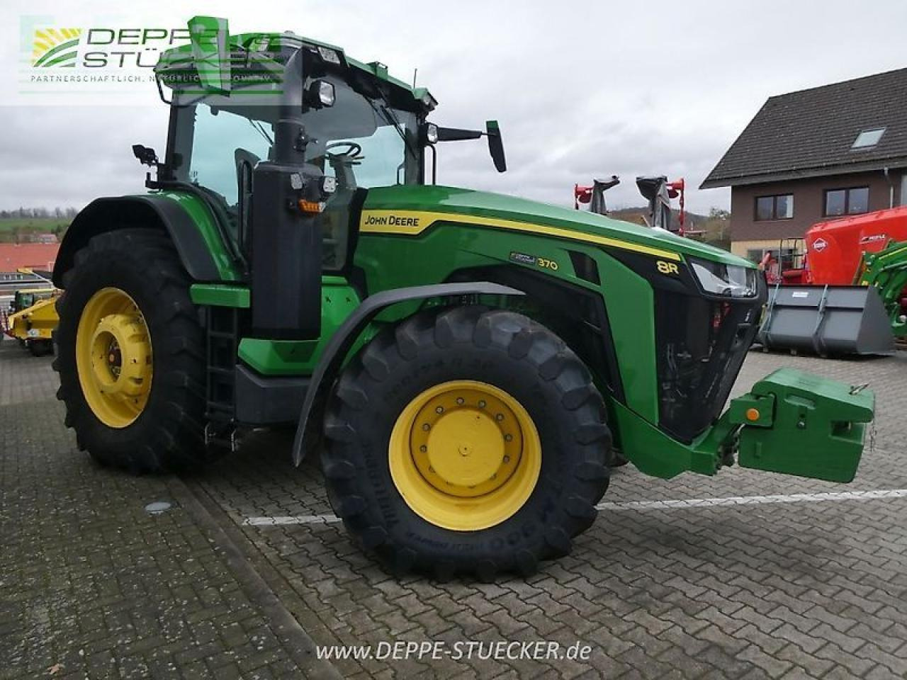 John Deere 8r370 autotrac - Traktor: slika John Deere 8r370 autotrac - Traktor John Deere 8r370 autotrac - Traktor: slika John Deere 8r370 autotrac - Traktor