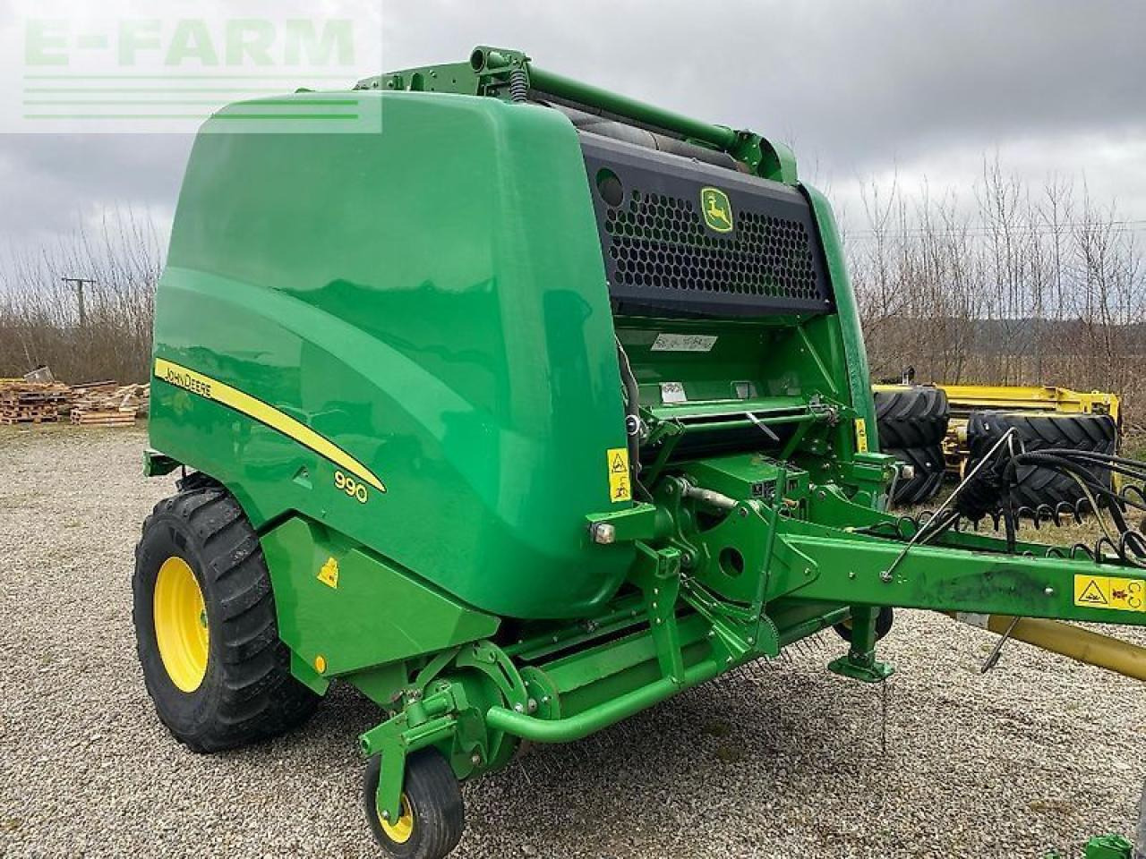 John Deere 990 premium - Kvadratna balirka: slika John Deere 990 premium - Kvadratna balirka John Deere 990 premium - Kvadratna balirka: slika John Deere 990 premium - Kvadratna balirka