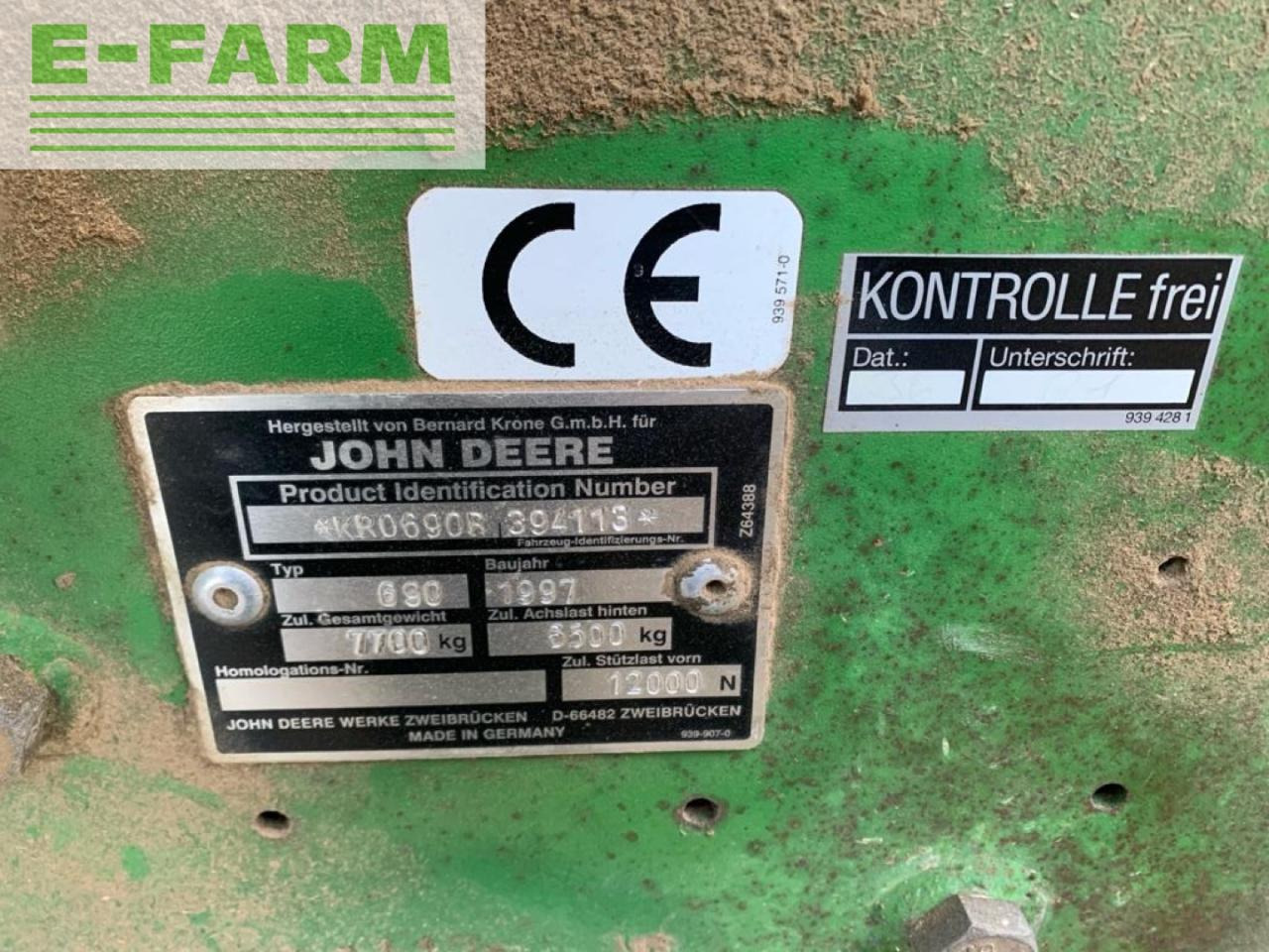 Kvadratna balirka John Deere John Deere 690: slika Kvadratna balirka John Deere John Deere 690