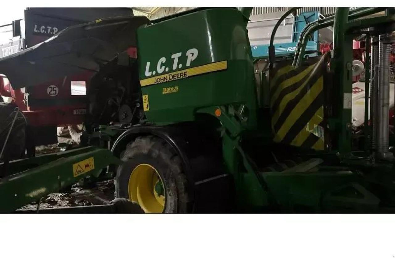 John Deere c441r - Kvadratna balirka: slika John Deere c441r - Kvadratna balirka John Deere c441r - Kvadratna balirka: slika John Deere c441r - Kvadratna balirka