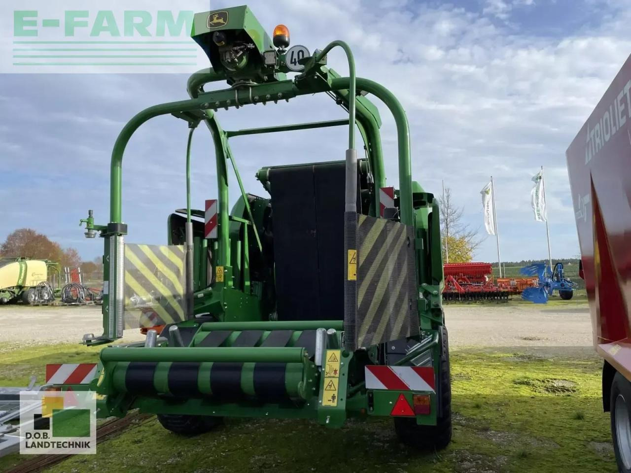 John Deere c461r maxicut hc 25 premium - Kvadratna balirka: slika John Deere c461r maxicut hc 25 premium - Kvadratna balirka John Deere c461r maxicut hc 25 premium - Kvadratna balirka: slika John Deere c461r maxicut hc 25 premium - Kvadratna balirka