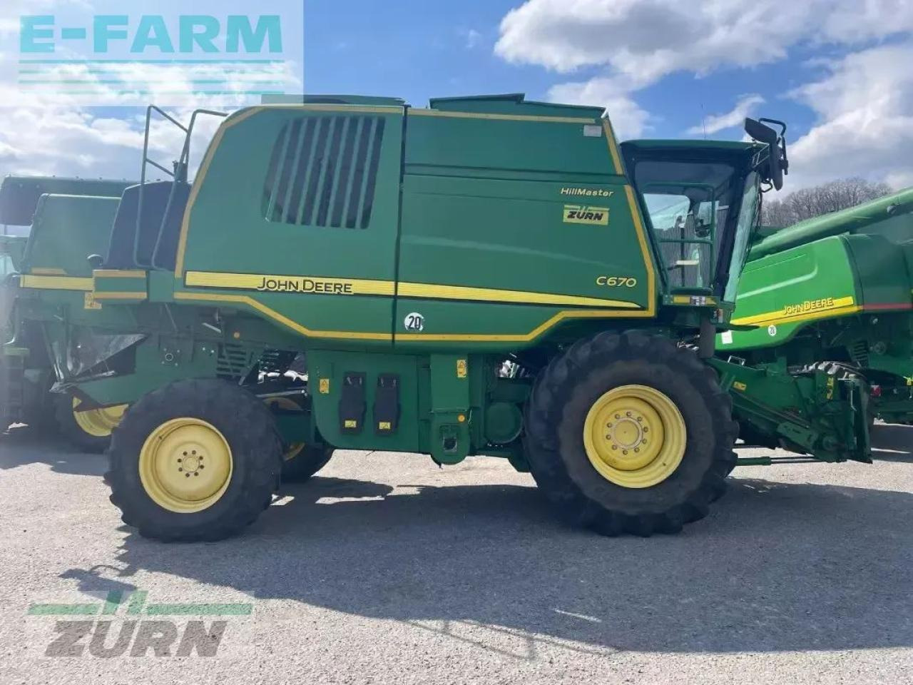 John Deere c670 cts hillmaster - Kombajn za žetvu: slika John Deere c670 cts hillmaster - Kombajn za žetvu John Deere c670 cts hillmaster - Kombajn za žetvu: slika John Deere c670 cts hillmaster - Kombajn za žetvu