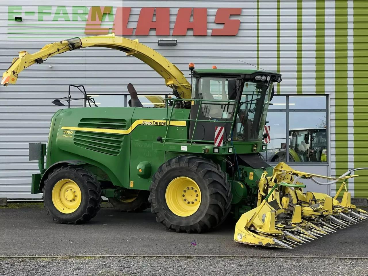 John Deere ensileuse j-d 7380 - Silažni kombajn: slika John Deere ensileuse j-d 7380 - Silažni kombajn John Deere ensileuse j-d 7380 - Silažni kombajn: slika John Deere ensileuse j-d 7380 - Silažni kombajn
