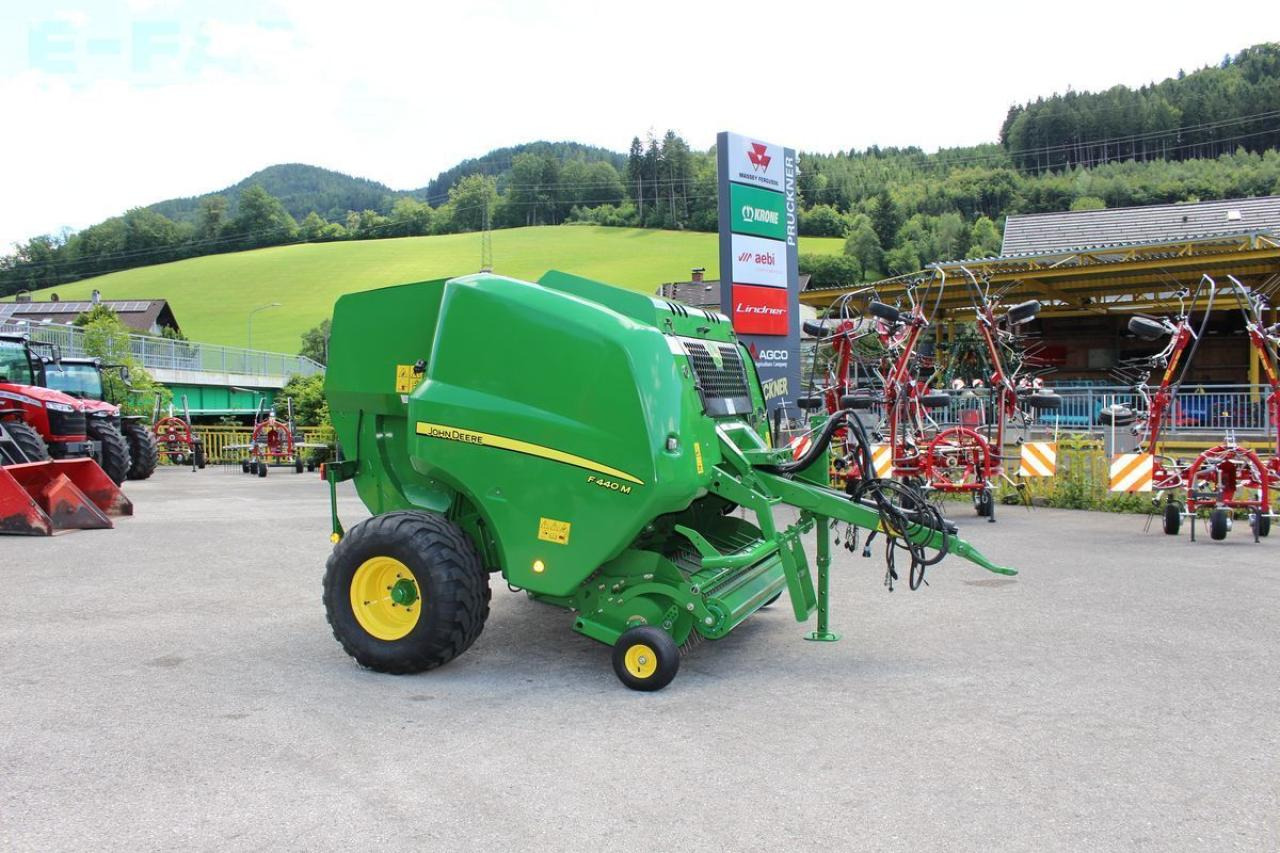 John Deere f 440m - Kvadratna balirka: slika John Deere f 440m - Kvadratna balirka John Deere f 440m - Kvadratna balirka: slika John Deere f 440m - Kvadratna balirka
