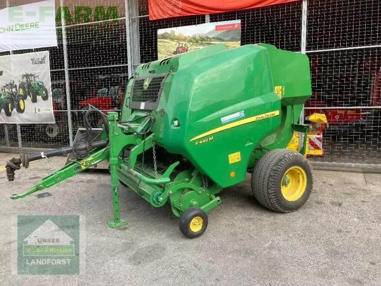 John Deere f440m - Kvadratna balirka: slika John Deere f440m - Kvadratna balirka John Deere f440m - Kvadratna balirka: slika John Deere f440m - Kvadratna balirka